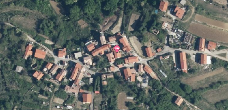 Hiša v središču vasi Labor